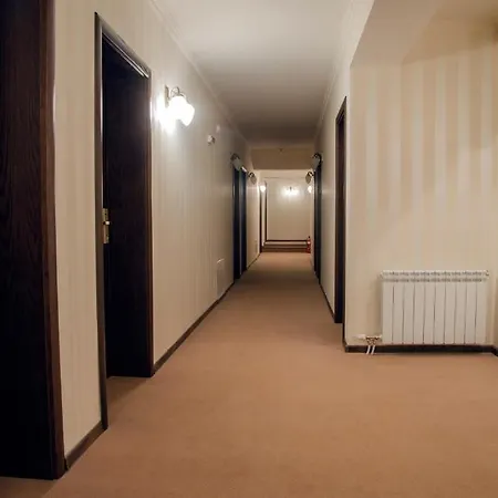 Iva & Elena Отель